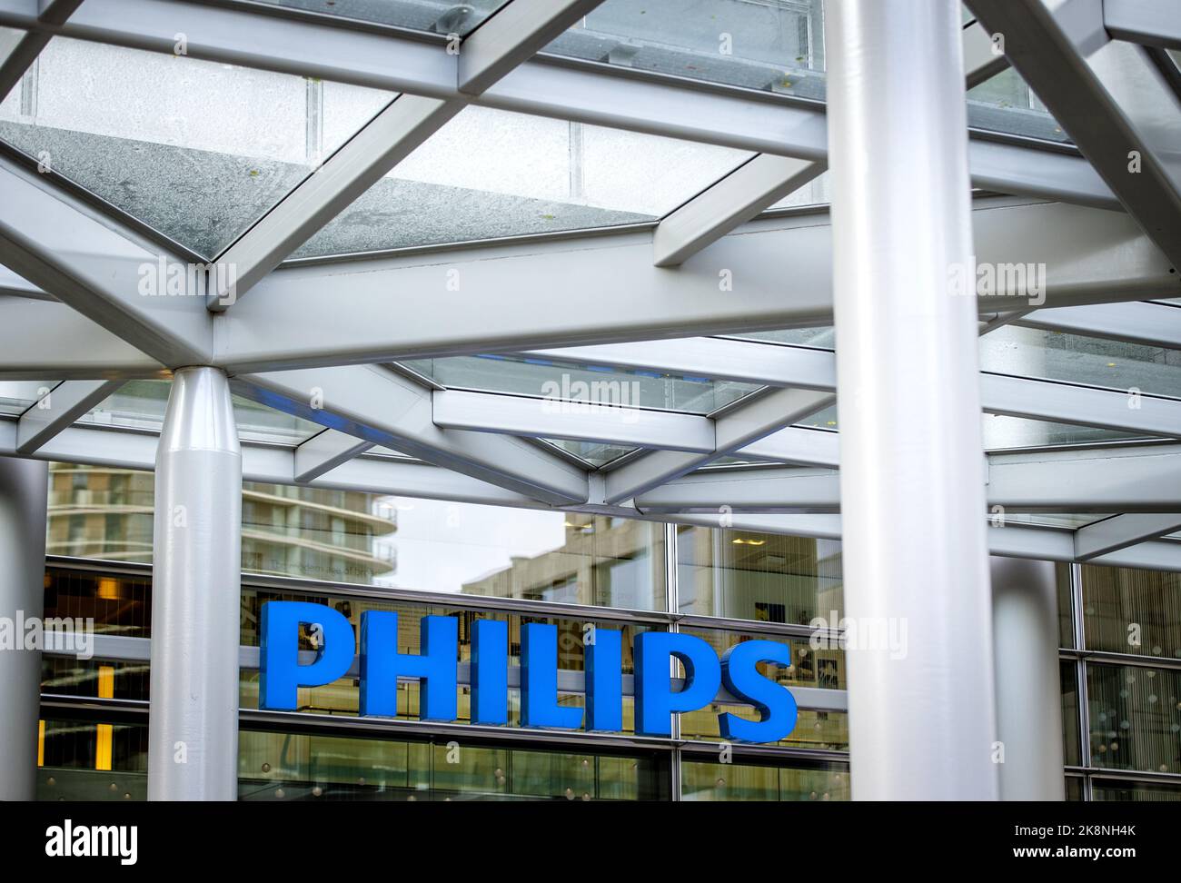 2022-10-24 15:06:57 AMSTERDAM - Exterior of the Philips headquarters. The technology company is cutting four thousand jobs worldwide, 400 of which in the Netherlands, because the company has not been doing well for some time. ANP SEM VAN DER WAL netherlands out - belgium out Stock Photo