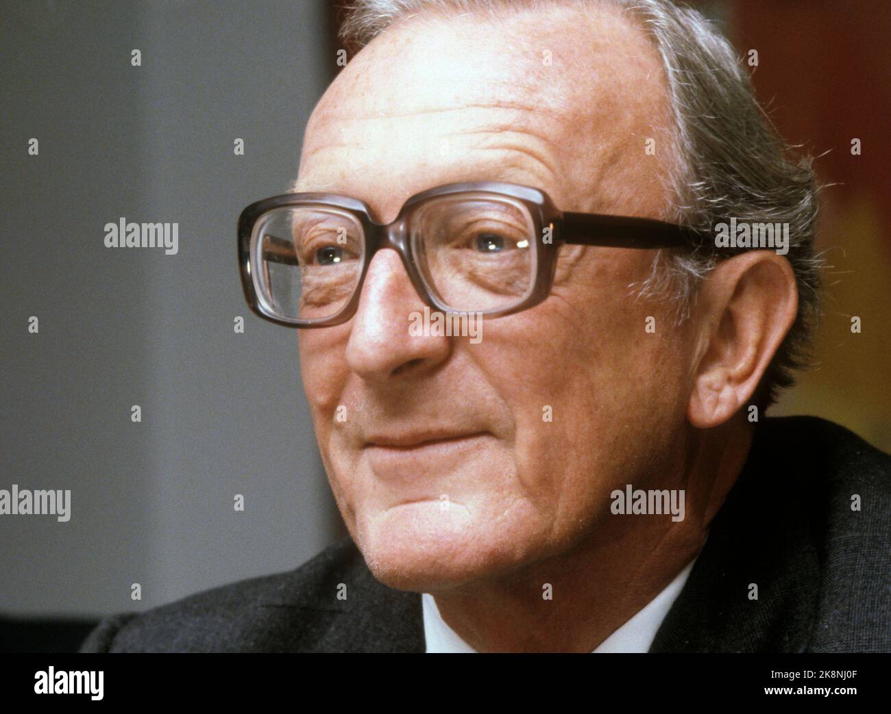 Peter carrington hires stock photography and images Alamy