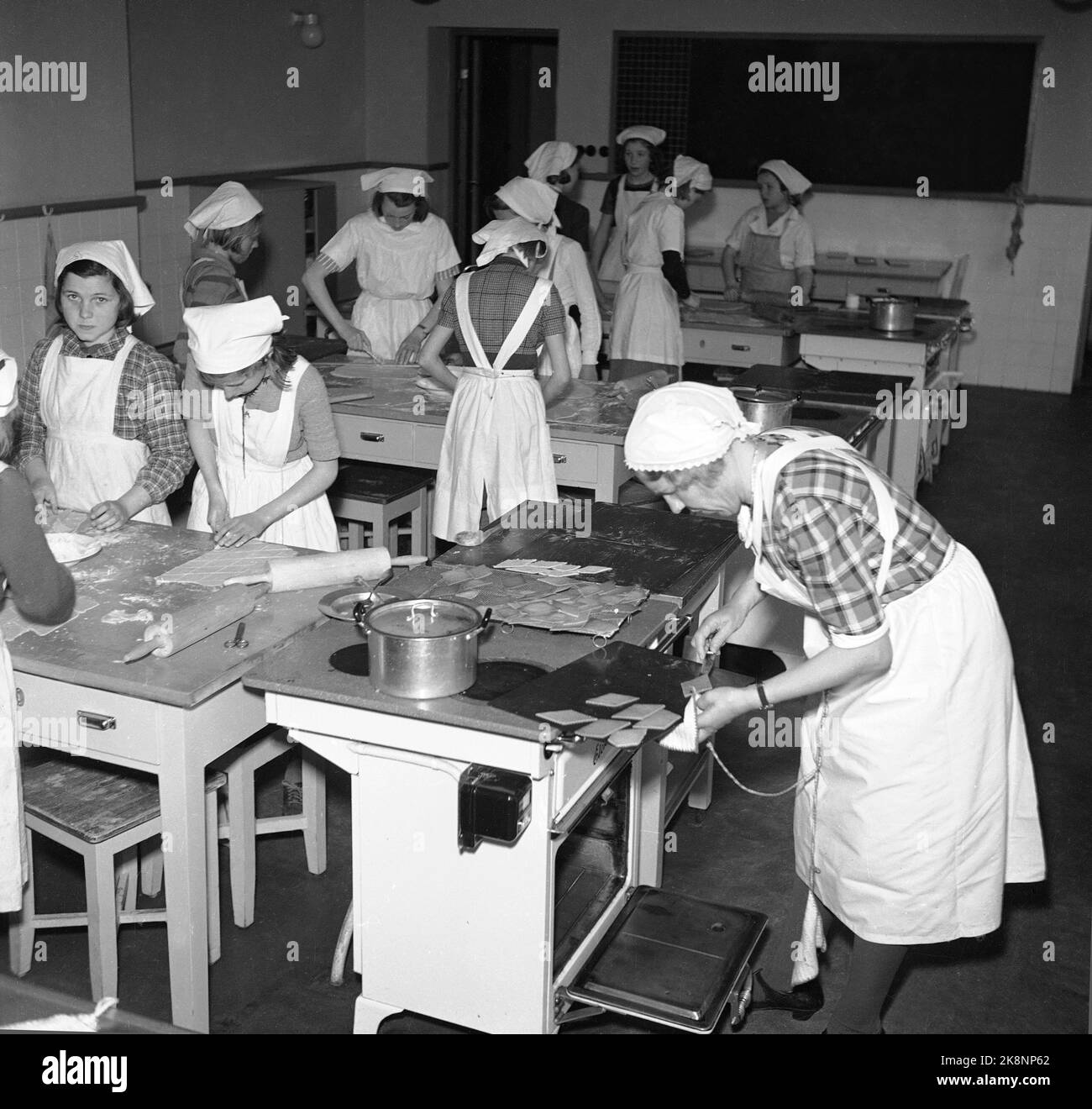 Ntb ntb gingerbread cakes school students schools education girls