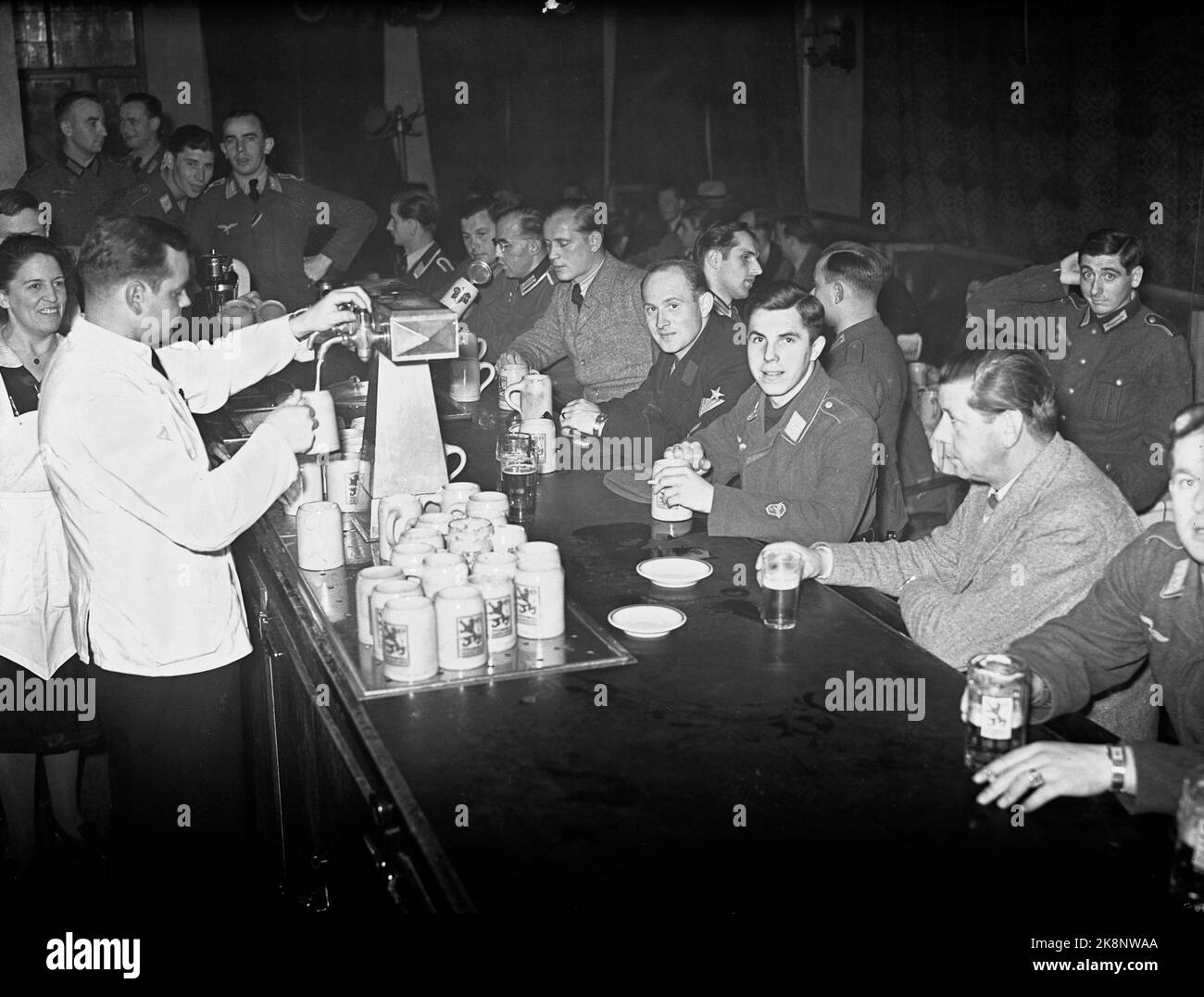 Oslo 19411014. From the Deutsches Haus restaurant at Karl Johans gate 37 in Oslo, October 14, 1941. Soldiers and other guests. Photo: Aage Kihle / NTB Stock Photo