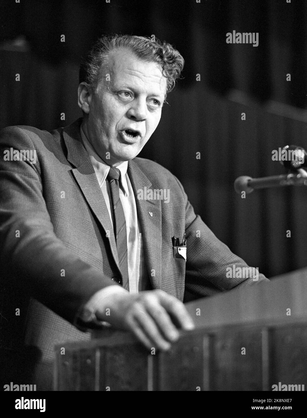 one-of-lefts-two-deputy-chiefs-hi-res-stock-photography-and-images-alamy