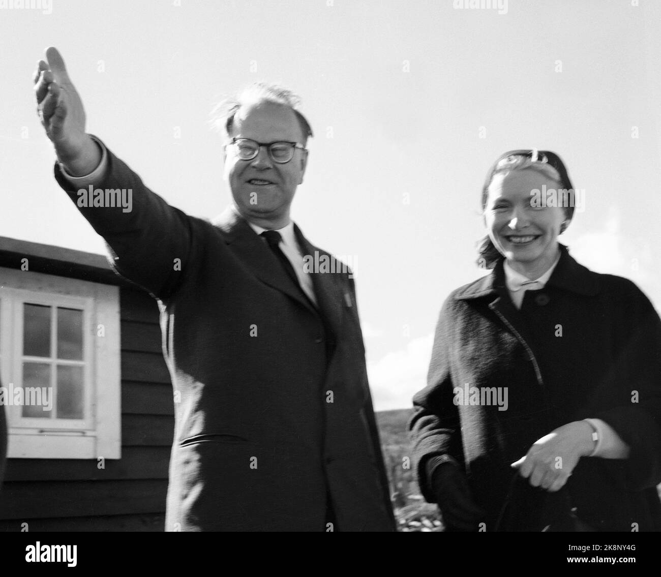 Together with mrs aina outside the cabin to gerhardsen photo hires