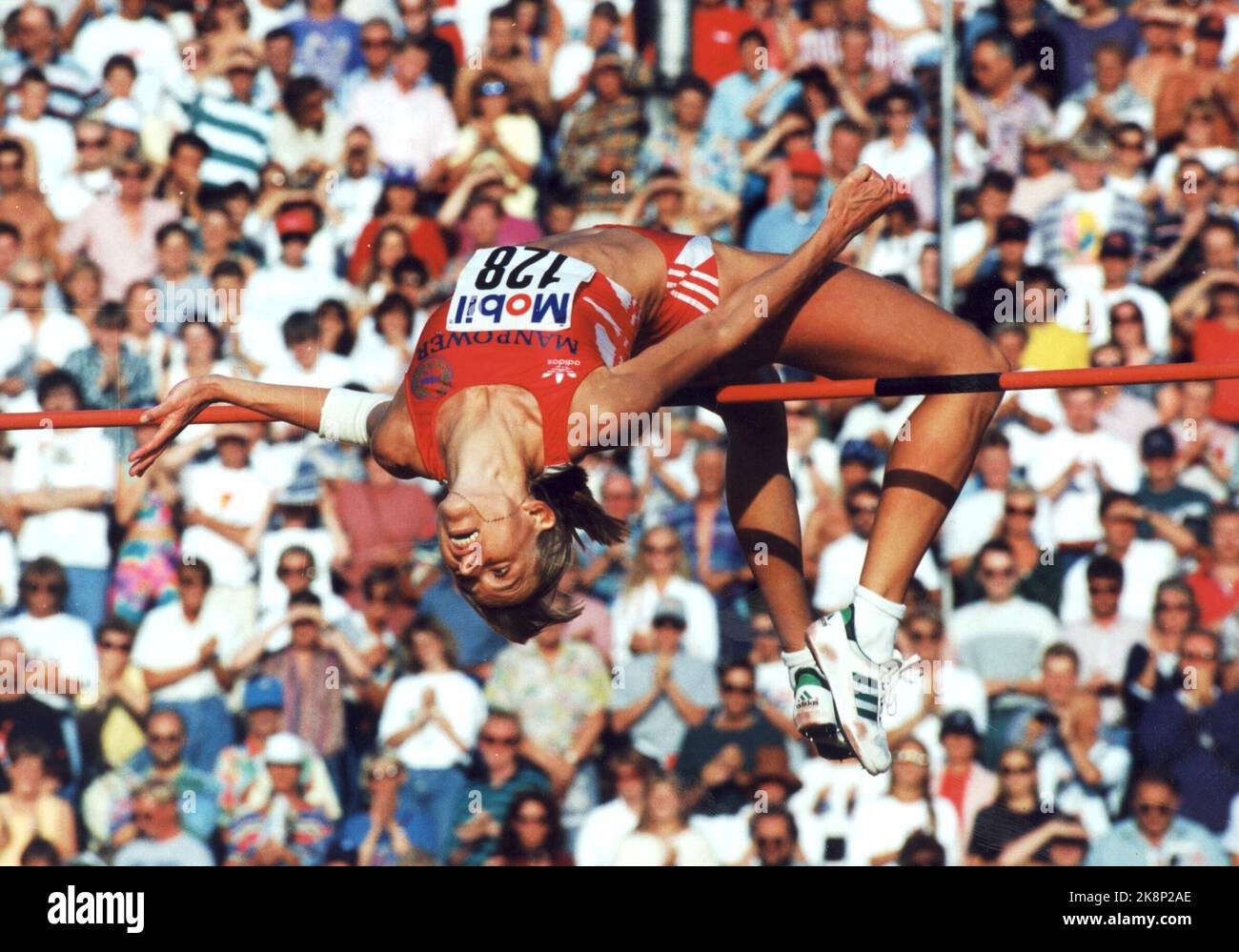 Hanne Haugland Action Height, Bislet Games May 2, 1997. Photo: Johnny Syversen Code 379 / Scan photo Stock Photo
