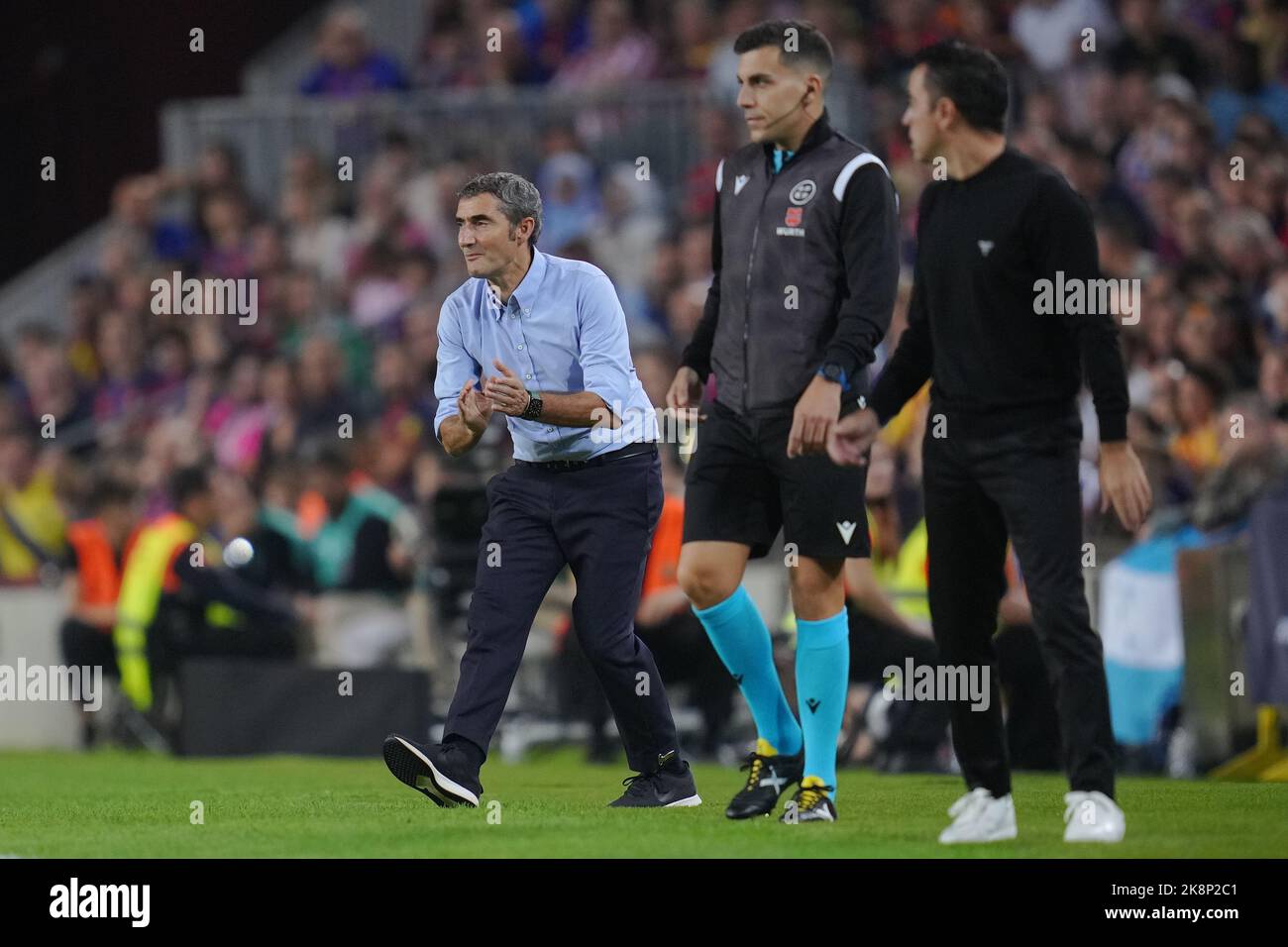 Barcelona, Spain. October 23, 2022, Athletic Club head coach Ernesto Valverde during the La Liga match between FC Barcelona and Athletic Club played at Spotify Camp Nou Stadium on October 23, 2022 in Barcelona, Spain. (Photo by Bagu Blanco / PRESSIN) Stock Photo