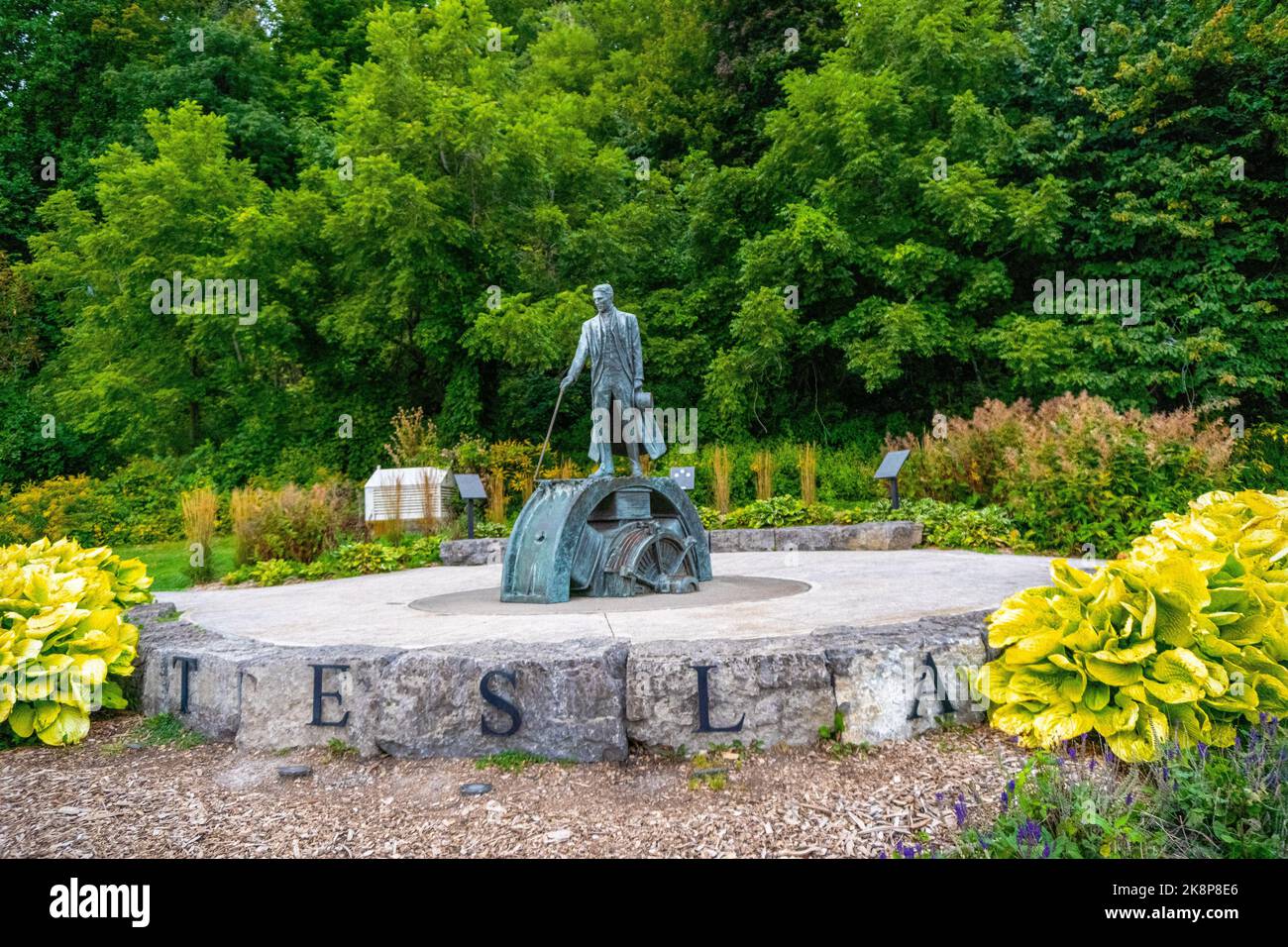 A close-up shot of the Nicola Tesla statue in the Victoria park Stock Photo