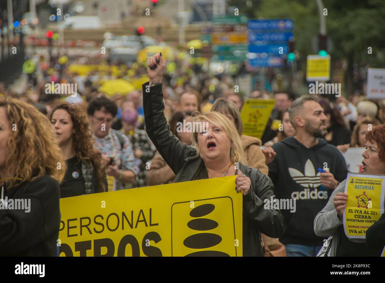 hairdressing-aesthetics-and-barbershops-claim-to-be-drowned-by-an