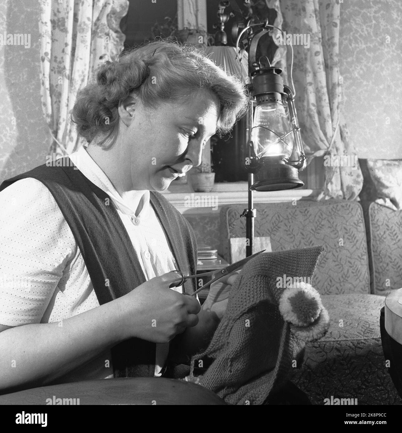 Harstad 19510310 Paraffin existence in Harstad. Power rationing causes ...