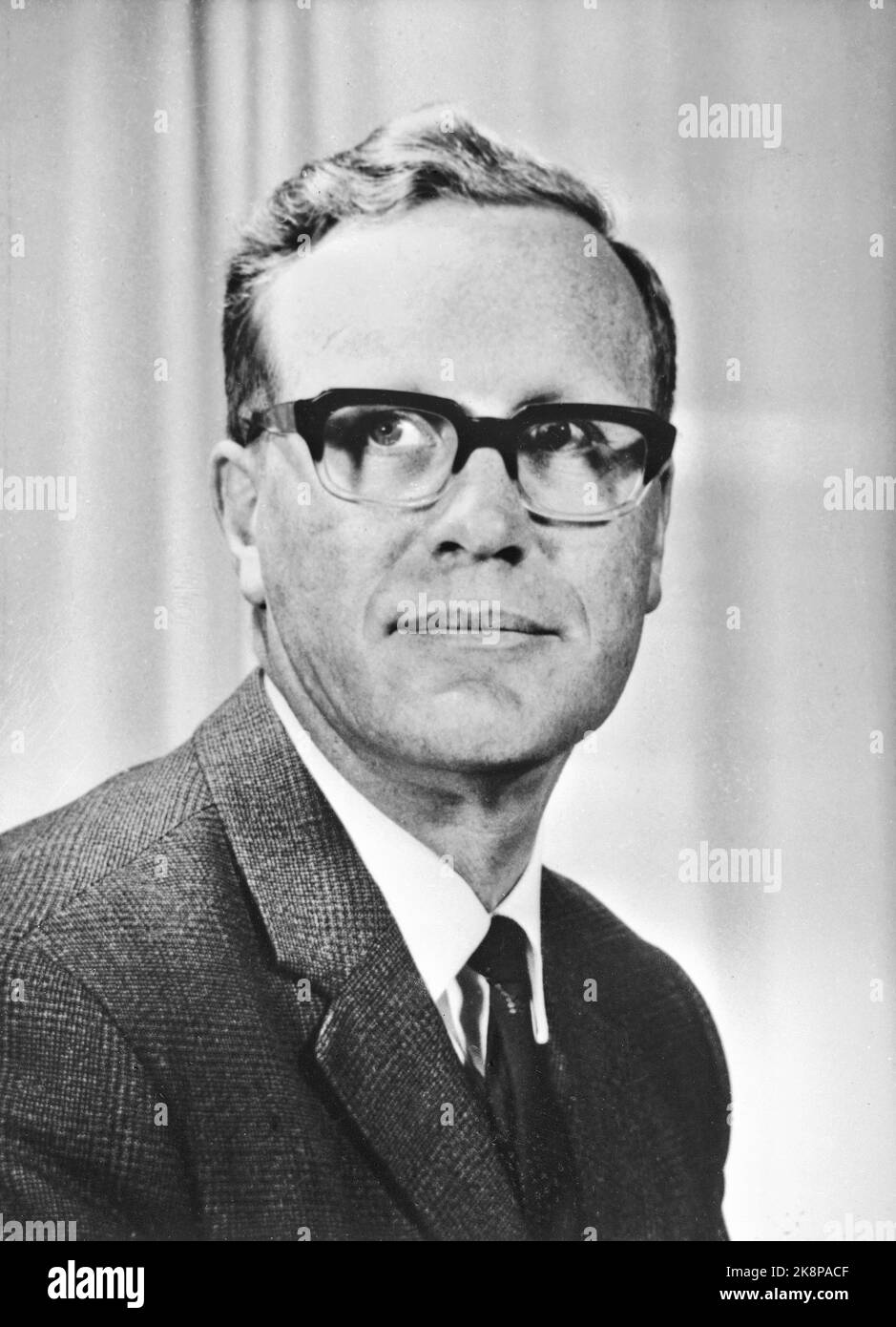 1969. County Office Manager, MSc. Willy Haugli, photographed in 1969, in connection with being appointed new university director at the University of Tromsø. Photo: NTB Stock Photo