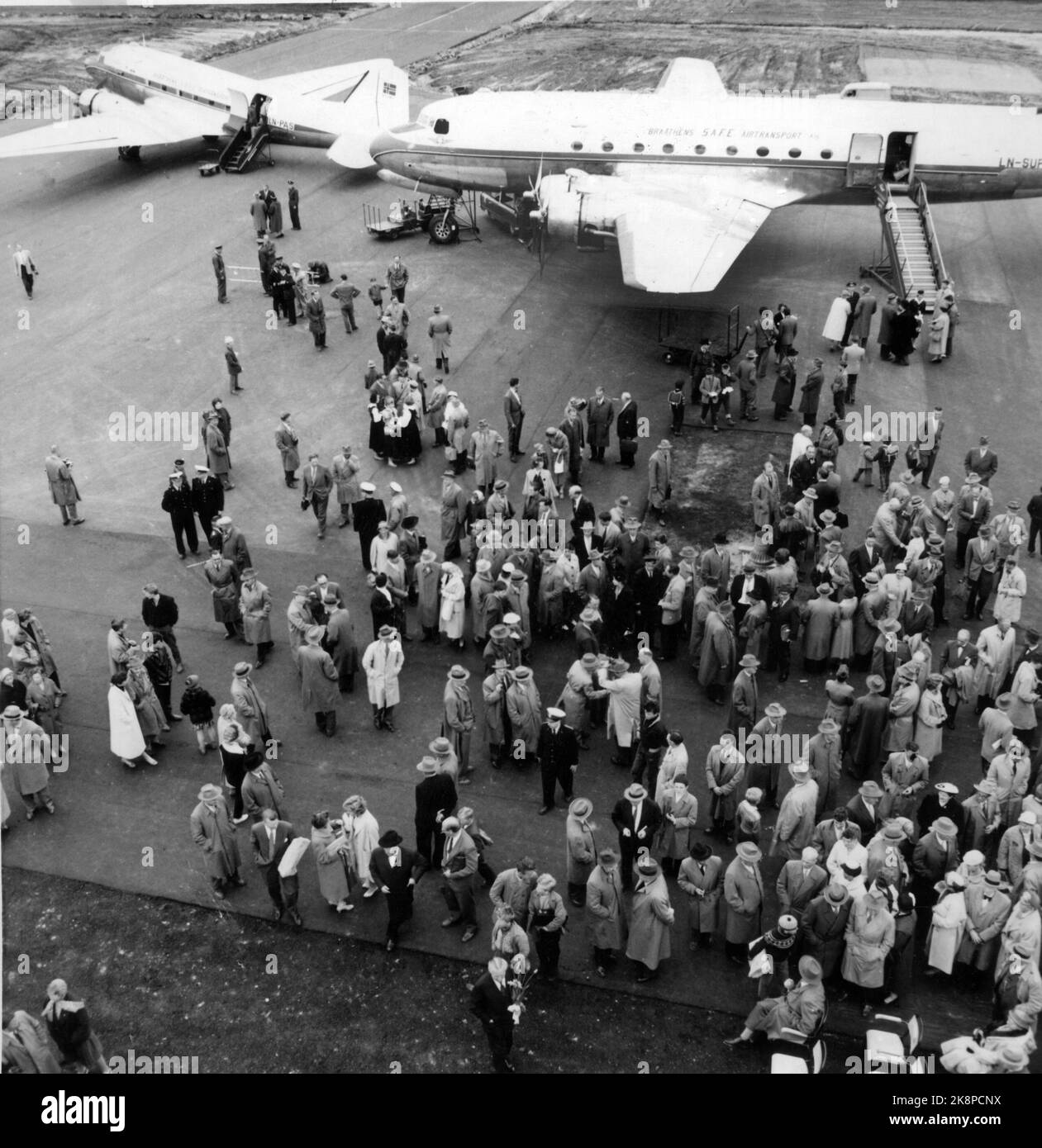 Ålesund 19580606. From the opening of Vigra Airport in Ålesund. Photo