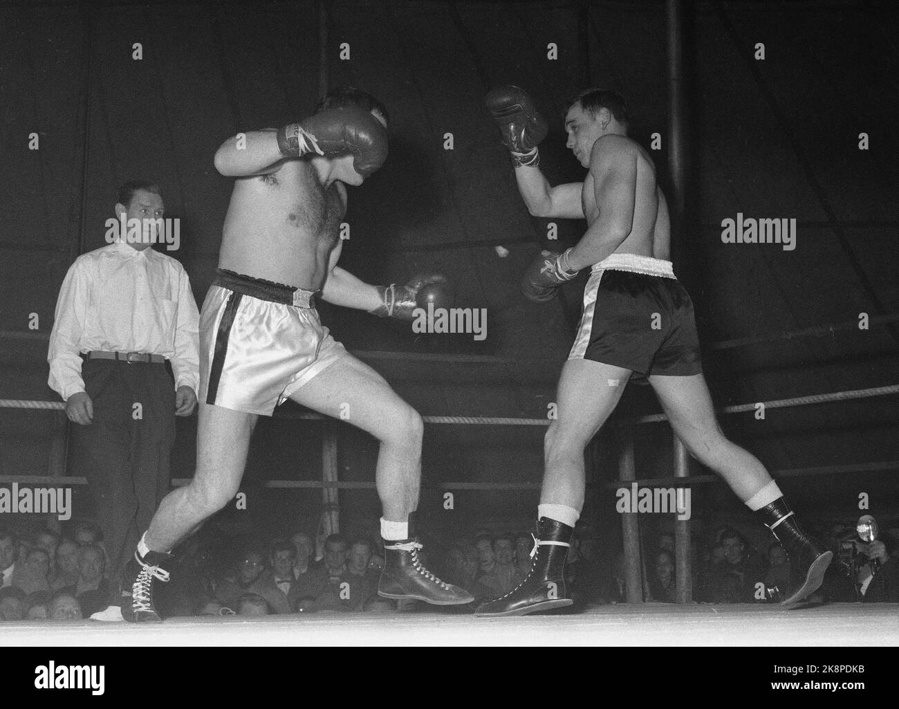 Boxing action photo Black and White Stock Photos & Images - Alamy