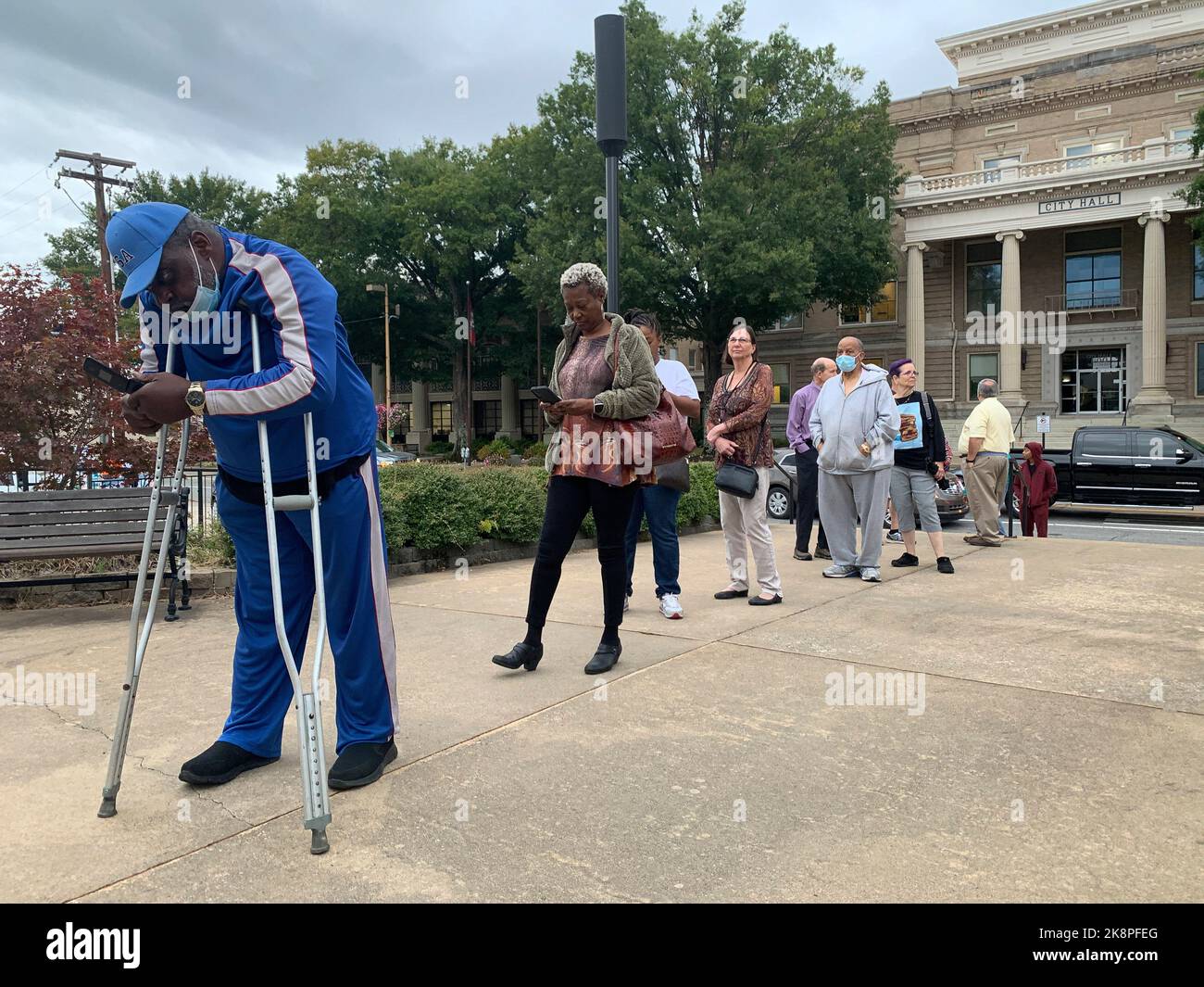 Little Rock, Arkansas, USA. 24th Oct, 2022. Alvin Merriweather holds