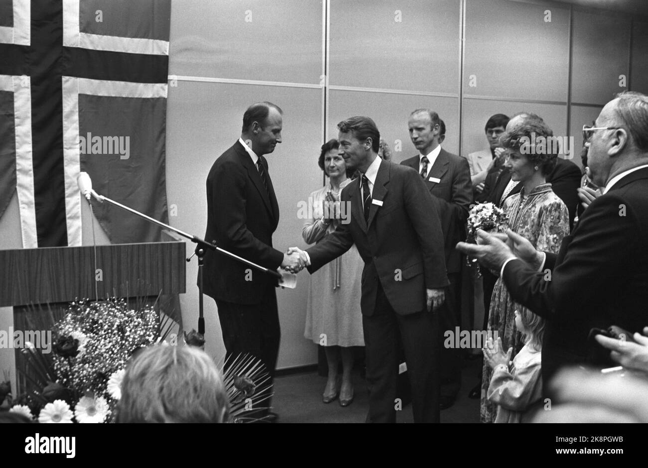 West Germany November 26, 1979. Crown Prince Harald and Crown Princess Sonja visit West Germany. Here Crown Prince Harald at the opening of the Norwegian Export Council new premises in Karl Arnold Platz 2. The Export Council Chairman and General Director Gerhard Heiberg thanks the speech held by the Crown Prince. Photo: Vidar Knai / NTB / NTB Stock Photo