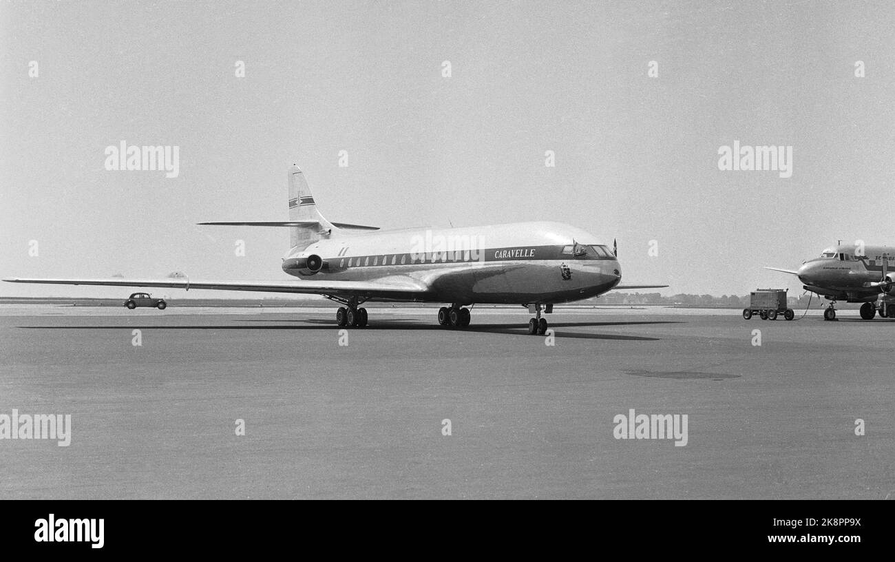 1963 here is a caravelle flight machine hi-res stock photography and ...