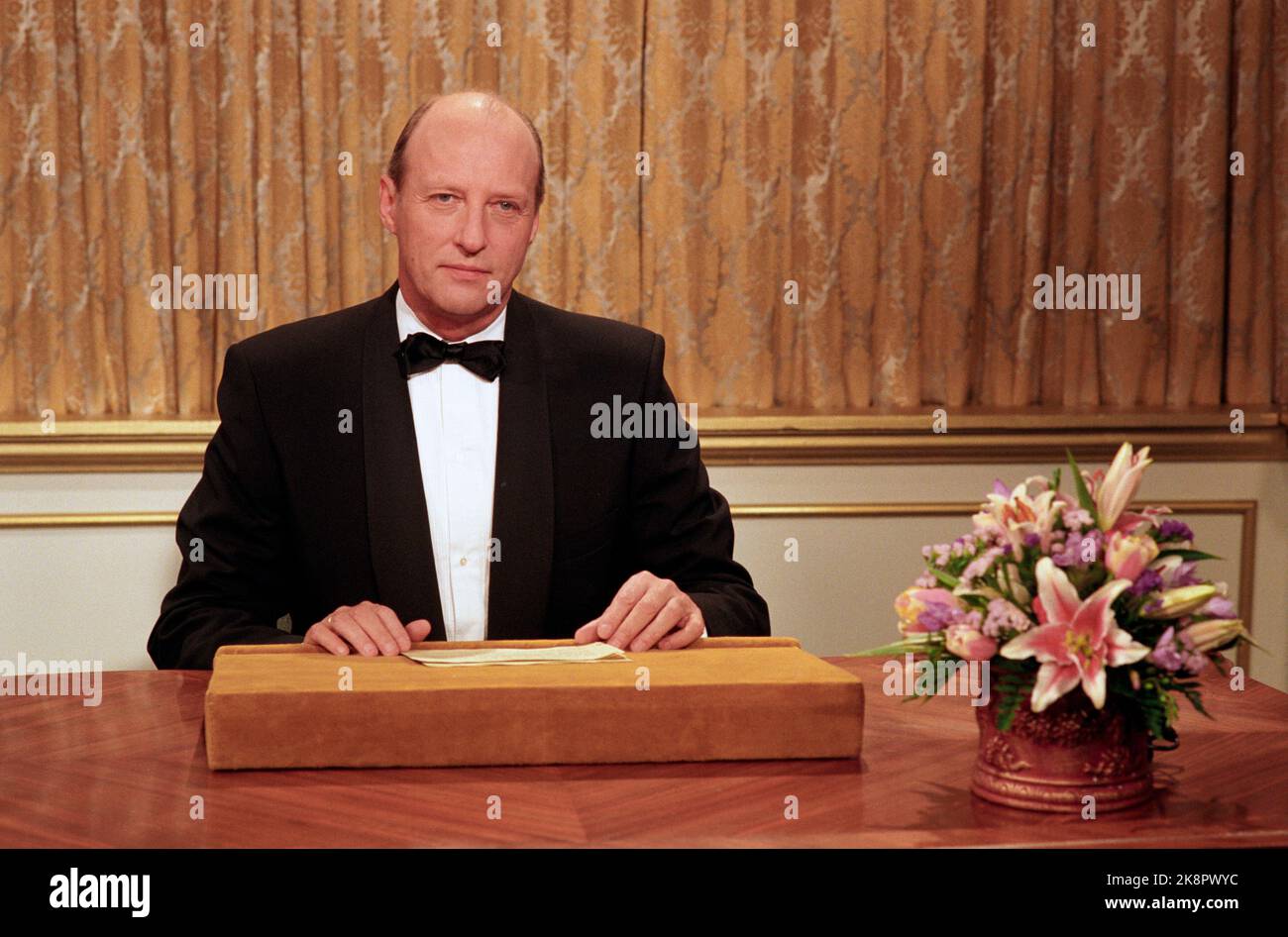 Nrk tv studio photo hi-res stock photography and images - Alamy