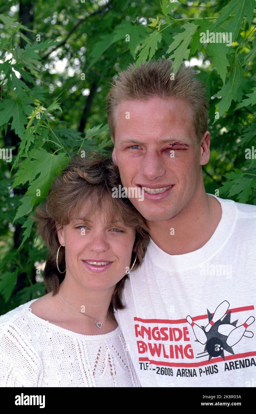 Bergamo, Italy 26.05.89: Magne Havnå photographed with his wife Turid,  after losing the battle for the European Championship title in professional  boxing, Cruiser weight. During the match he got a cut over
