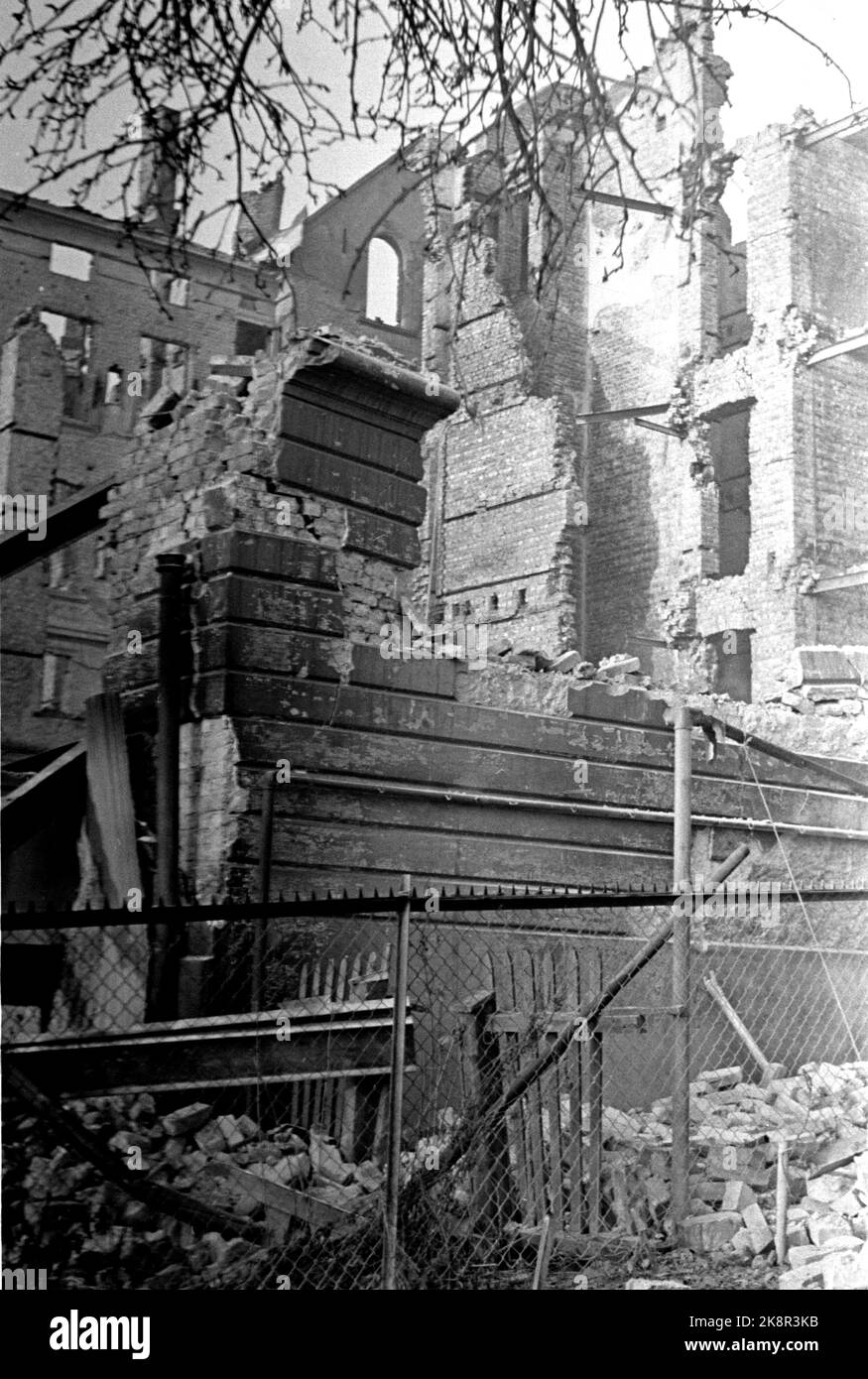 24 norwegians were killed hi-res stock photography and images - Alamy