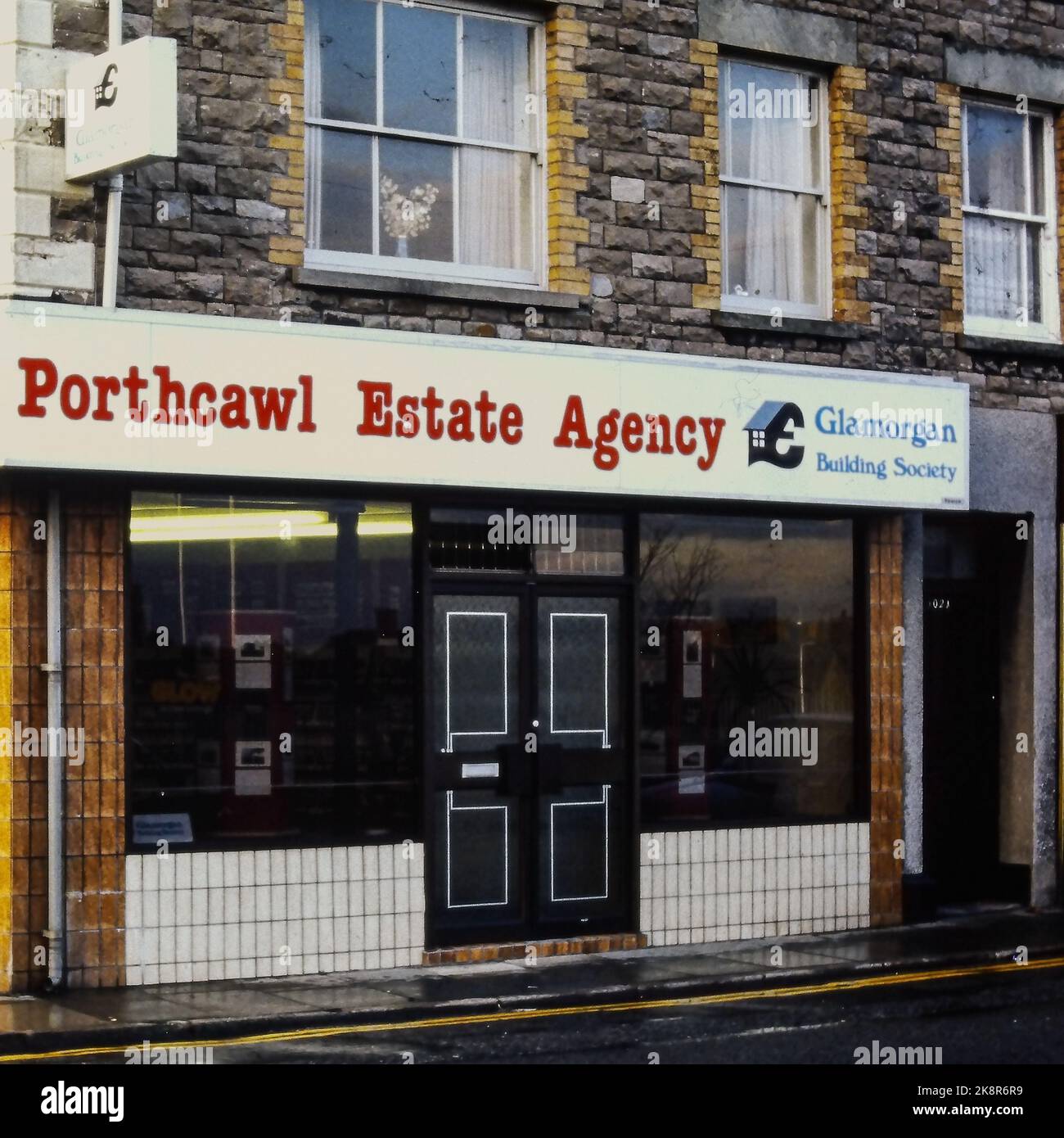 Housing office 1970s hires stock photography and images Alamy