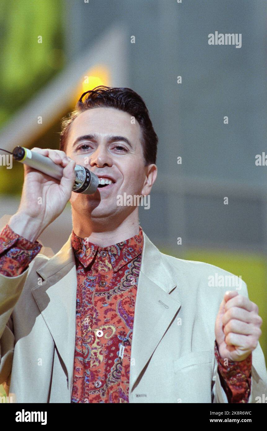 Best 20 Hair Metal Ballads of the '80s and '90s, image size:861x1390