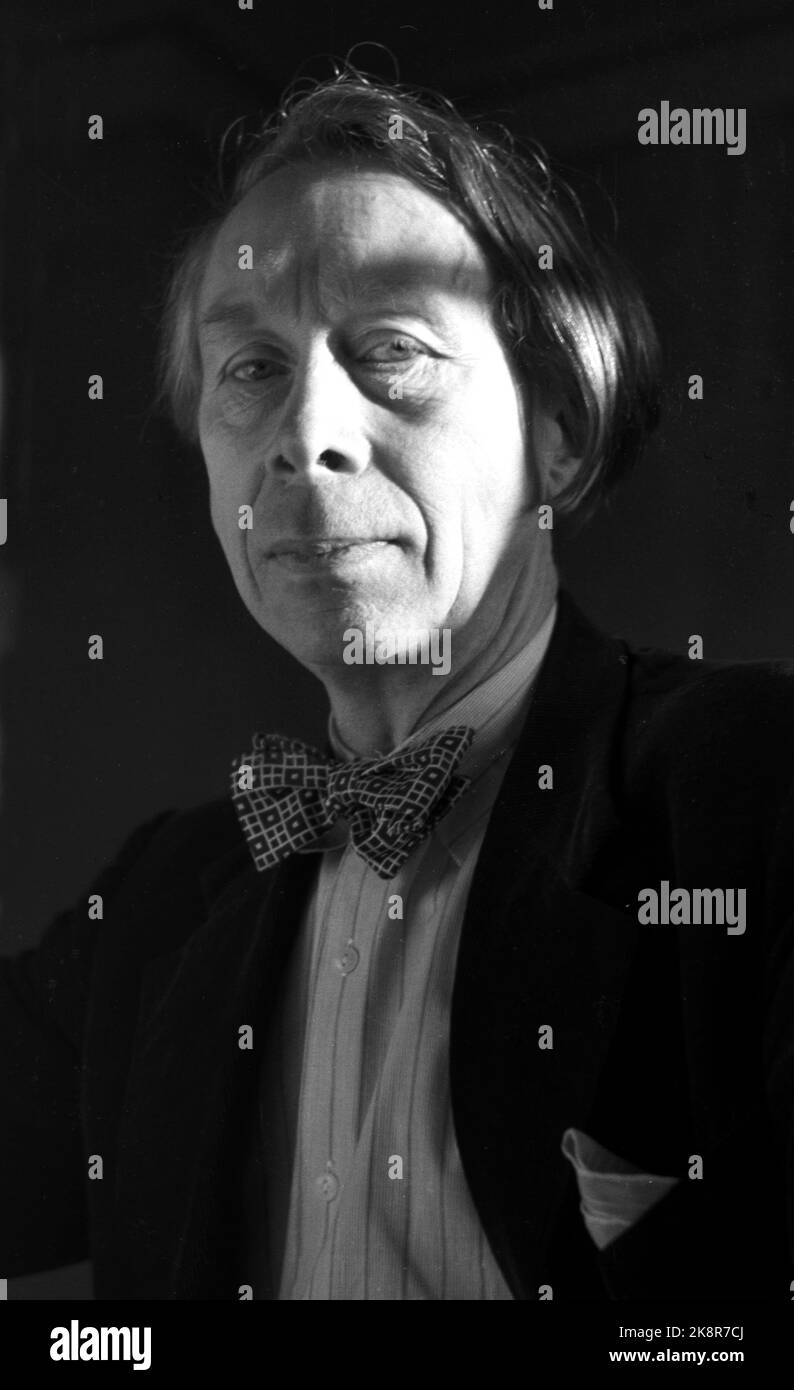 19530606 hi-res stock photography and images - Alamy