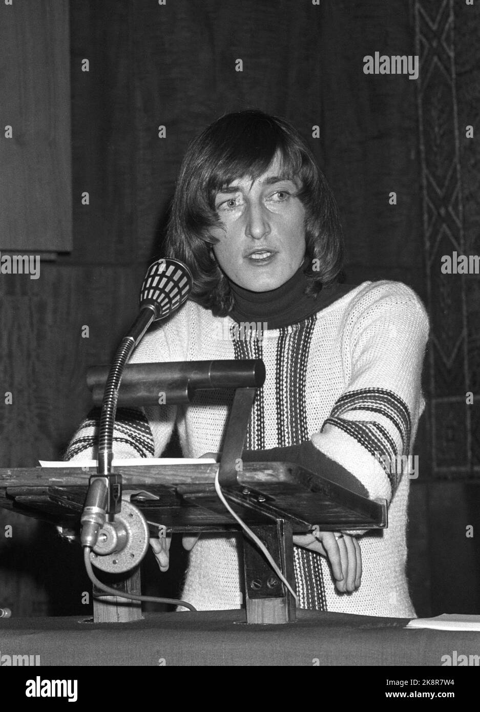 Oslo January 28, 1977. AUF chairman Sissel Rønbeck held the opening speech at AUF's national meeting in Oslo. Photo: Oddvar Walle Jensen NTB / NTB Stock Photo