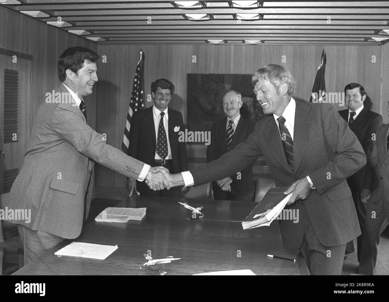 19760713-hi-res-stock-photography-and-images-alamy