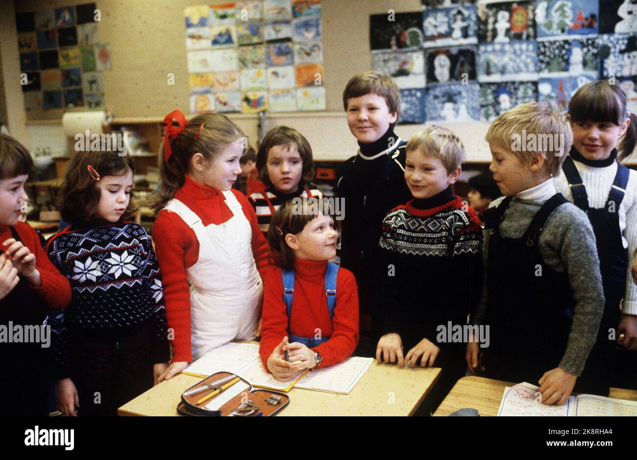 Oslo. Princess Märtha Louise at the school in 1st grade at Smestad elementary school. The picture: The Princess (middle) along with her classmates in the classroom. NTB Stock Photo: Erik Thorberg / NTB Stock Photo
