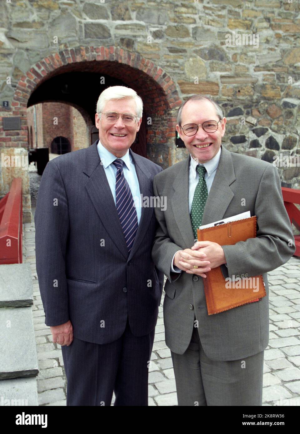 Oslo 21 May 1997. Martin Kolberg, t.h., together with IB Andersen from the Danish Embassy in Oslo. Photo; Knut Falch / NTB Stock Photo
