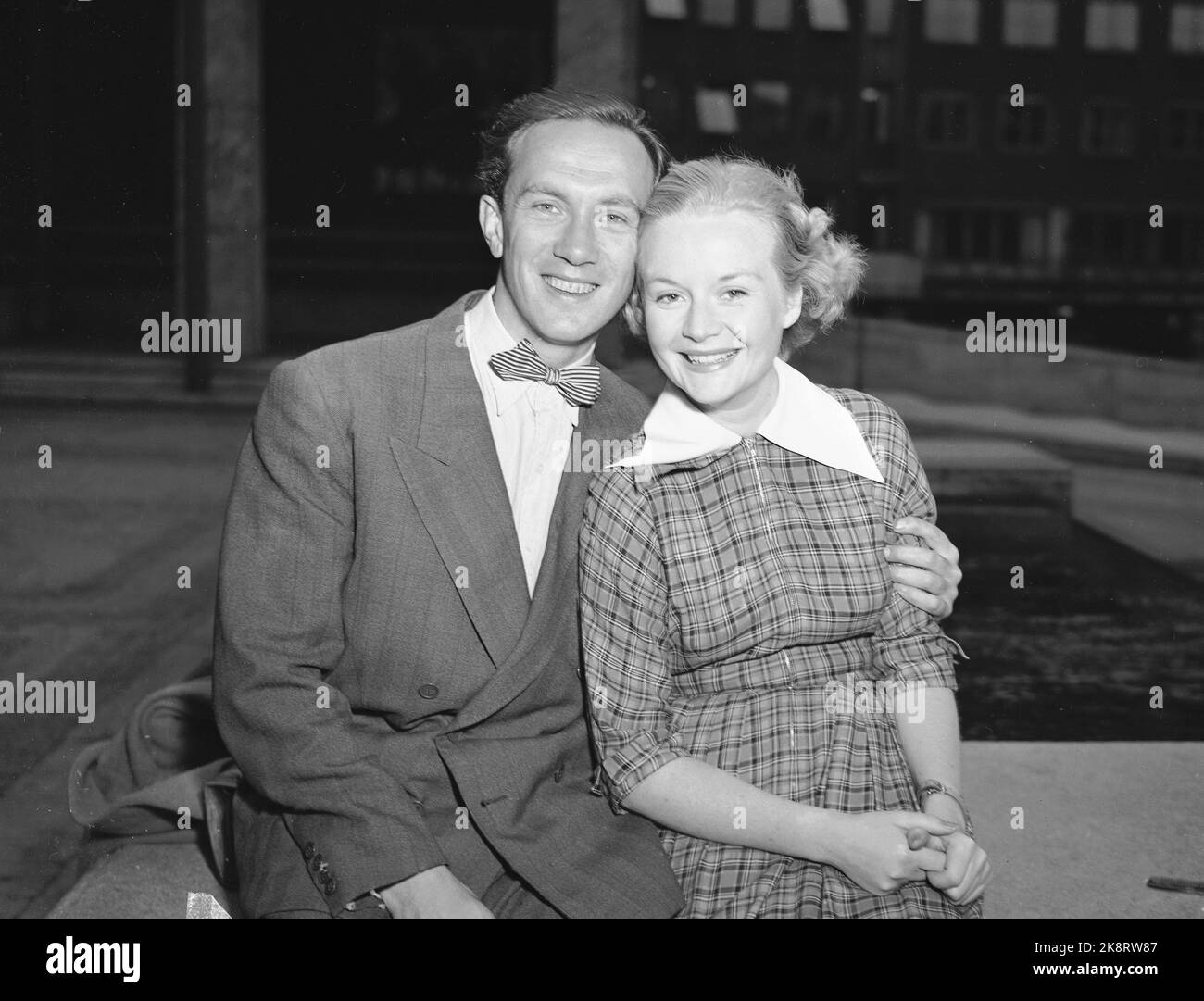 Oslo 19520827 the plays espen skjonberg randi kolstad together photo hi