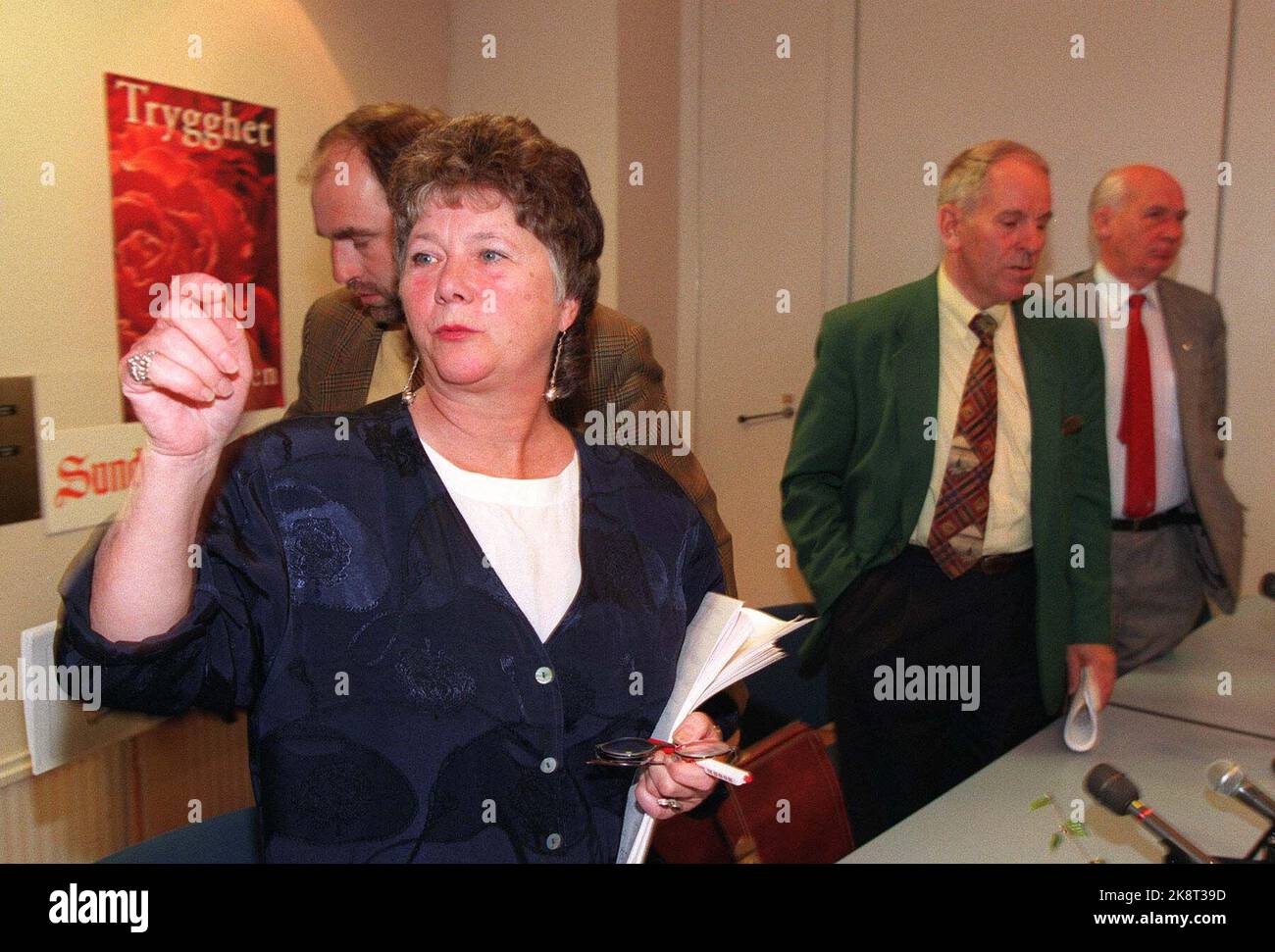 Oslo 19960520 Esther Kostøl (front), Dag Terje Andersen, Kjell Opseth and Nils Totland (t.h.) after the presentation of the Kostøl Committee's report. Photo: Jon EEG / NTB / NTB Stock Photo