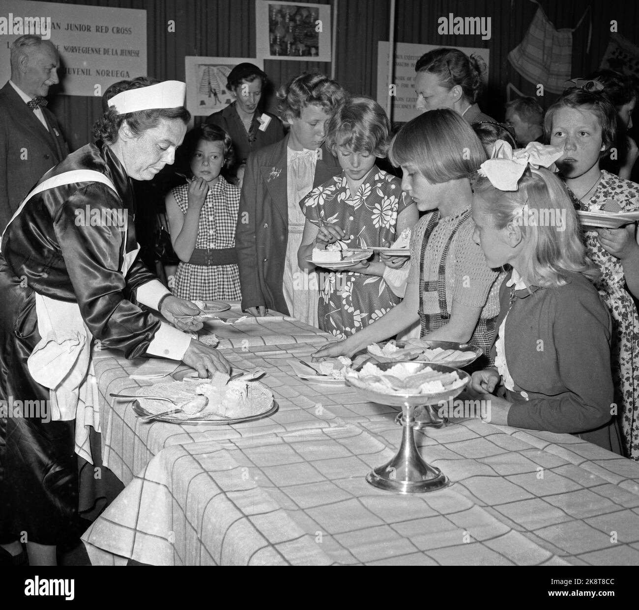 Oslo 19540524 The Youth s Red Cross Ice Cream Young Girls Are Served oslo-19540524-the-youth-s-red-cross-ice-cream-young-girls-are-served