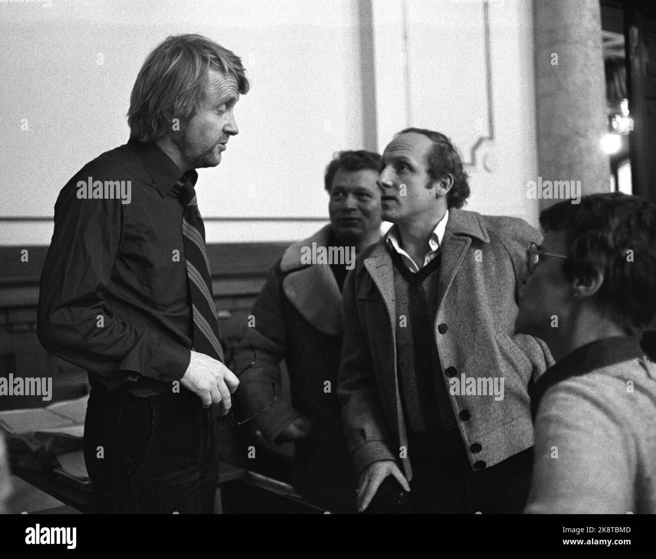 Oslo November 8, 1979. Porno case against porn handler Leif Hagen (back)  and store manager Finn Åge Pettersen continues here with testimony. Here is  Karen Christine (Kim) Friele from the Norwegian Association