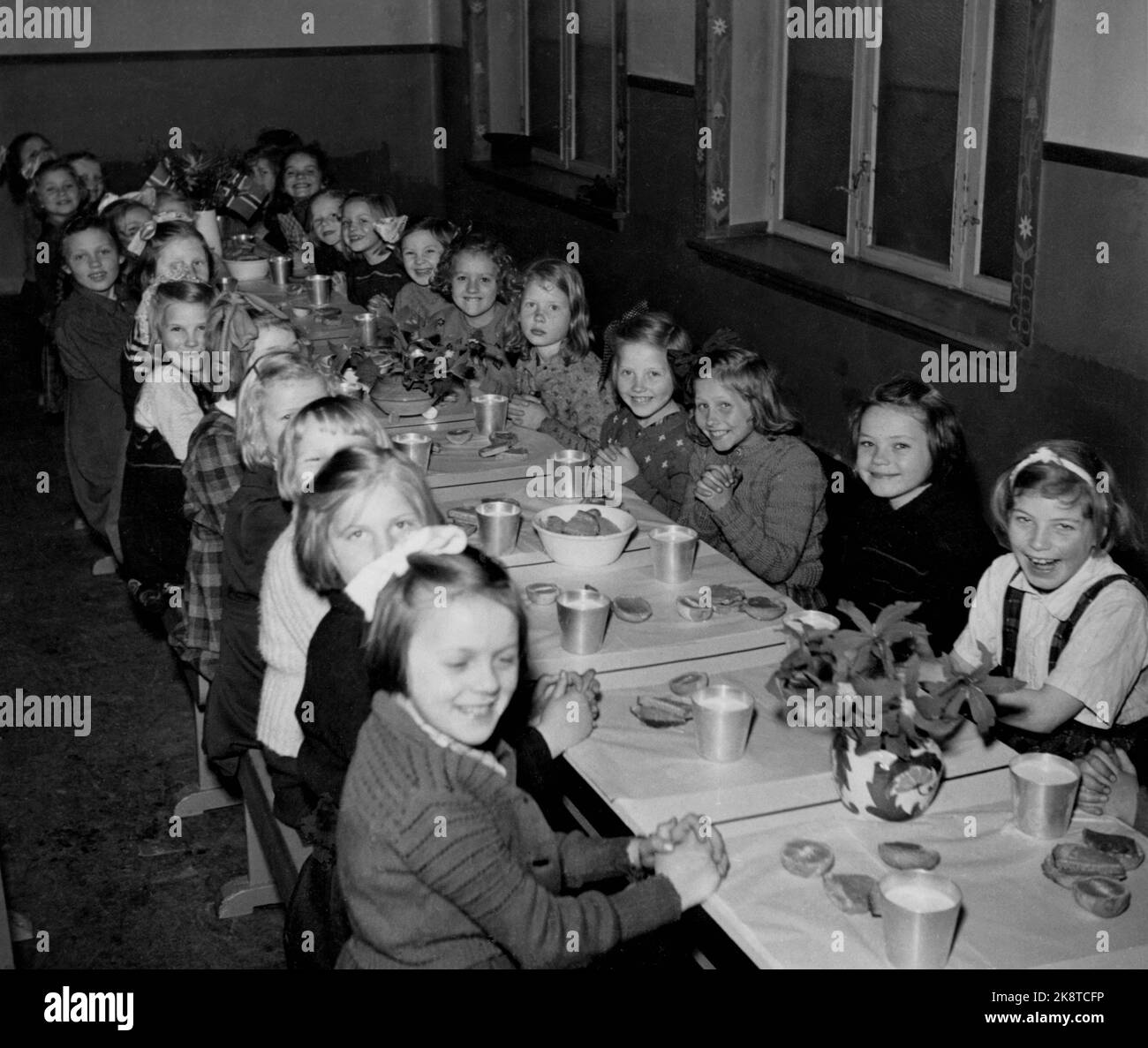 19510917-hi-res-stock-photography-and-images-alamy