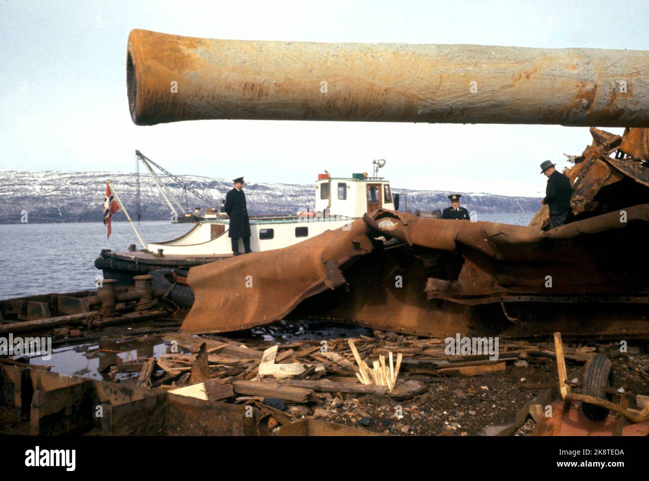 24 years after the lowering chief shipbuilding hires stock photography