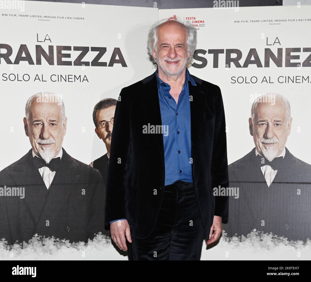 Milan, Italy. 24th Oct, 2022. Milan, Italy The strangeness feature by Roberto Andò, premiered at the Rome Film Festival with leading actors Toni Servillo, Ficarra and Picone In the picture: Toni Servillo Credit: Independent Photo Agency/Alamy Live News Stock Photo