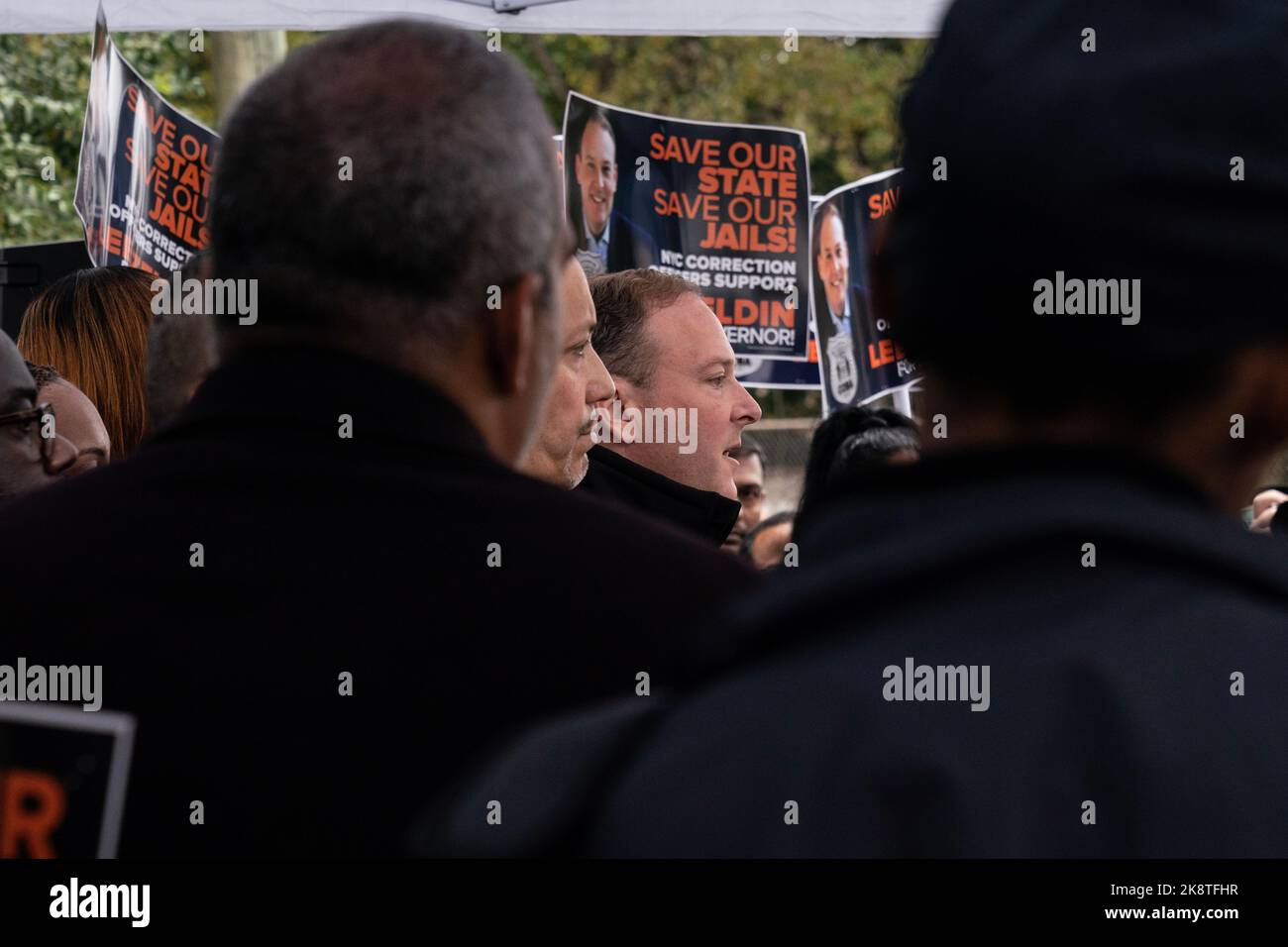 Congressman Lee Zeldin thanks NYC Correction Officers' Benevolent