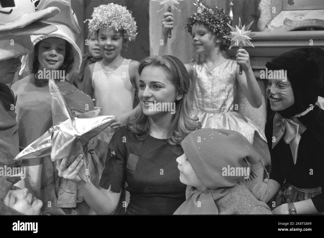 oslo-19760113-the-journey-to-the-christmas-star-is-played-at-oslo