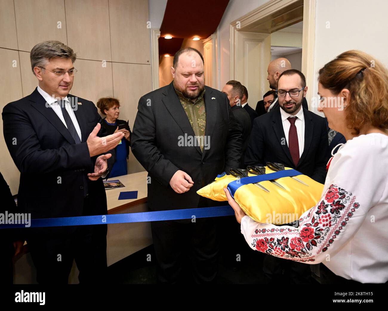 On the occasion of the Crimean Summit in Zagreb, the House of Ukraine  located in the building of the Ukrainian Community in Zagreb was  ceremoniously opened in Tomićeva Street. At the opening