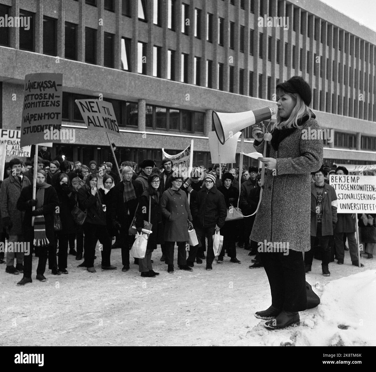 19700204 hi-res stock photography and images - Alamy