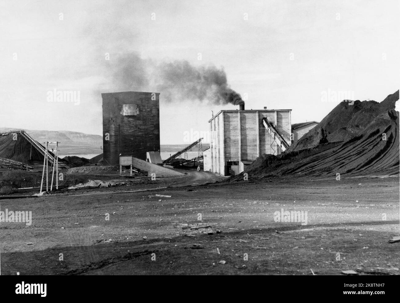 The Kings Bay accident on Svalbard 5/111962 demanded 21 lives. Here is