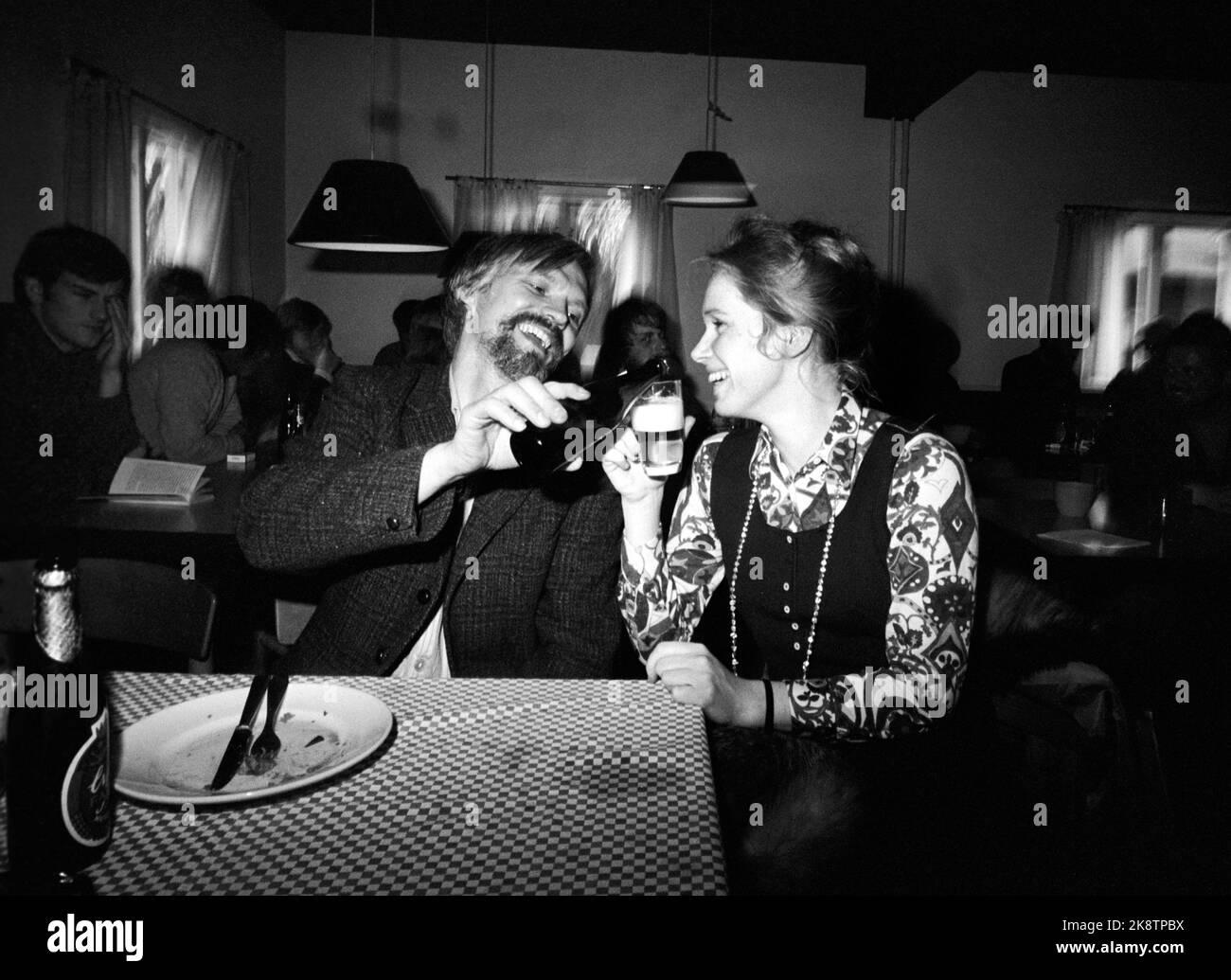 Aage storlokken current ntb happiness movie recordings profile drinking