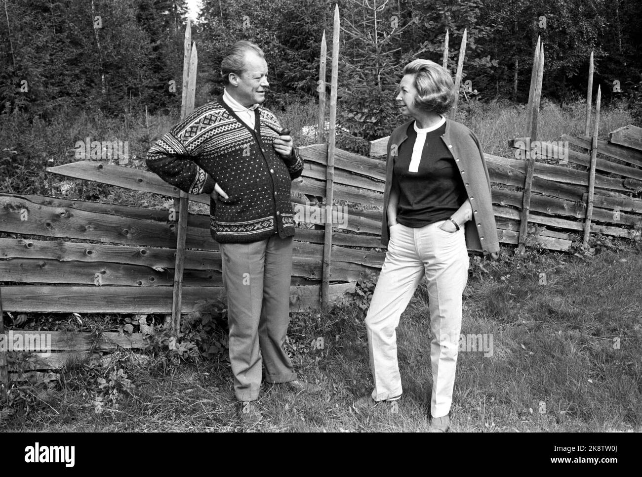 Hamar in the summer of 1970. West Germany's Chancellor Willy Brandt and Mrs. Rut Brandt bought a cabin in Vangsåsen in 1965 at Hamar, and here they spend their summer holidays with the family. Here the couple poses at a skigard near the cabin. Photo: Ivar Aaserud / Current / NTB Stock Photo