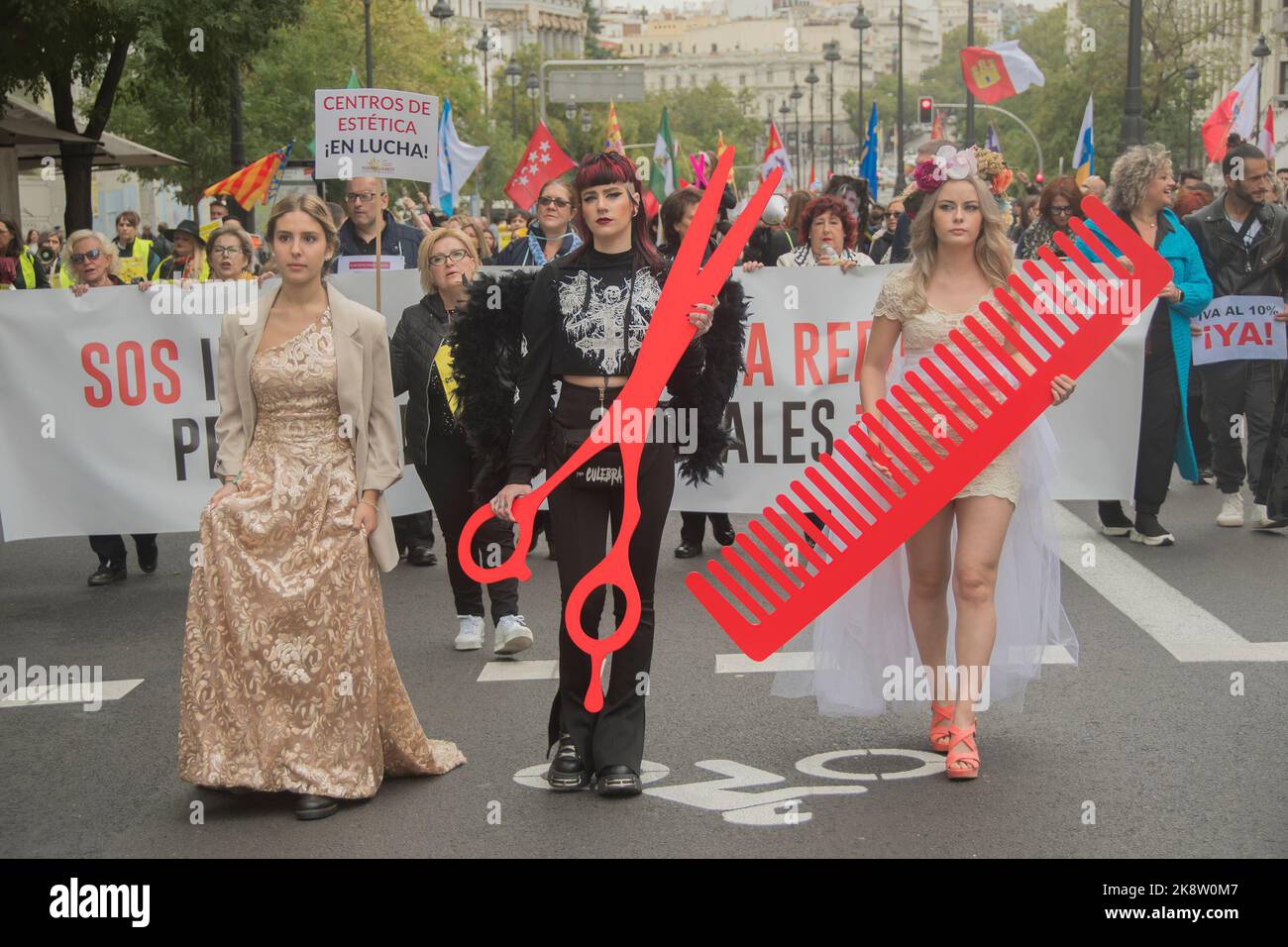 Crisis de tijeras hires stock photography and images Alamy