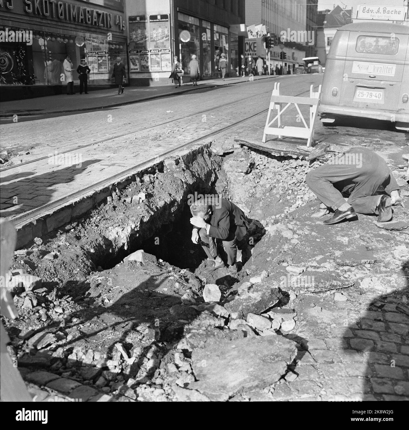 Oslo 19680913 Water pipeline causes fractures in NTB, (power failure