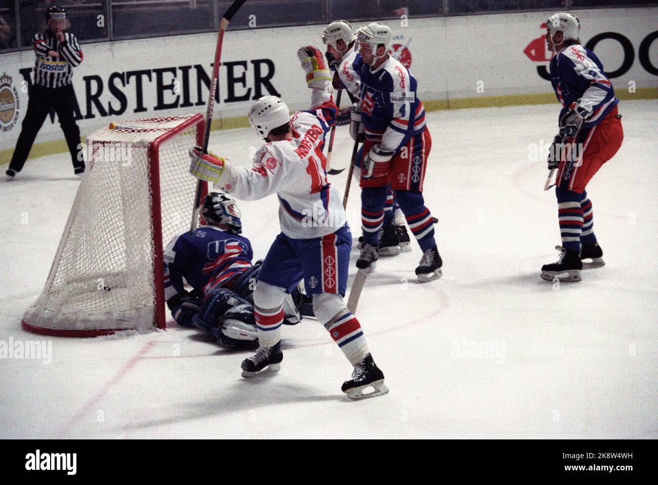 Dortmund Germany 19930424 A-World Cup in ice hockey. Norway / USA 1-3. Norway in white jerseys. Svein Enok Nørstebø scores Norway's first goal in the tournament. Action and cheer after scoring. Photo. Calle Törnström / NTB / NTB Stock Photo