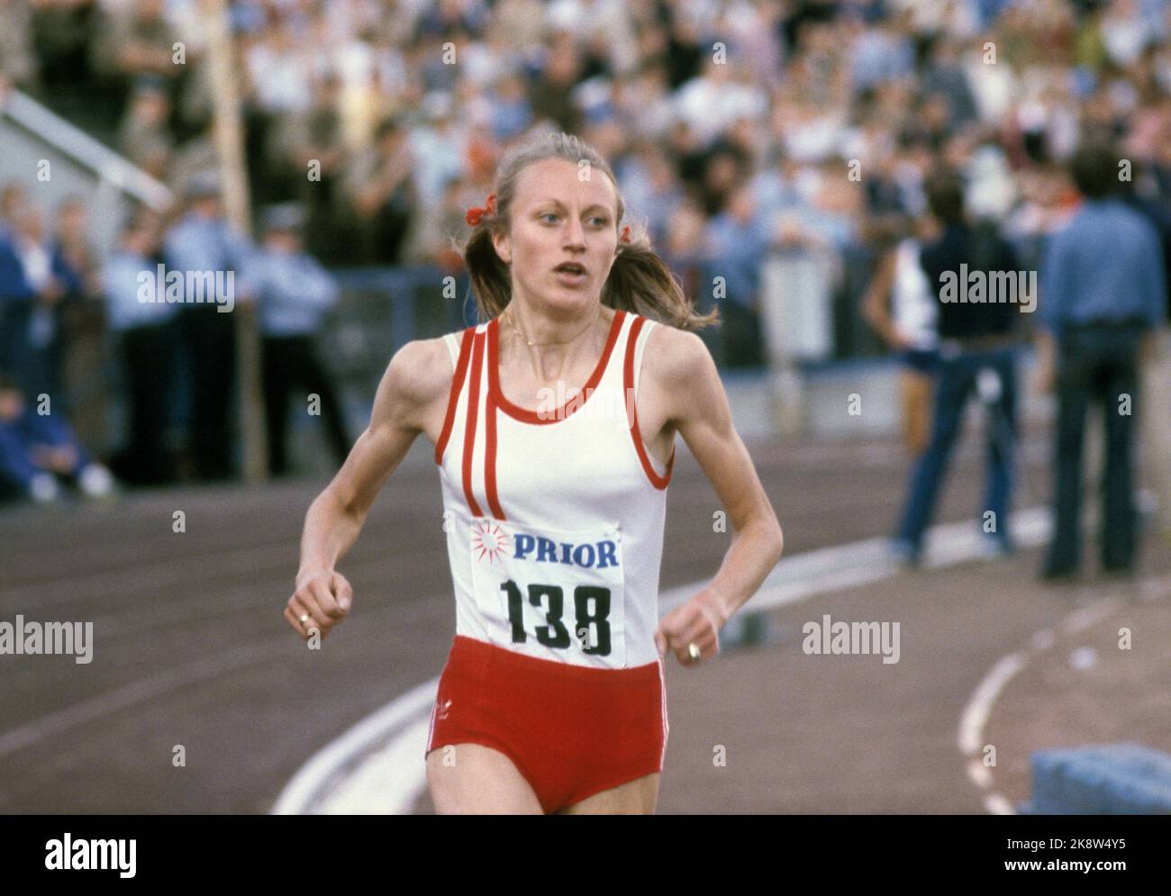 Oslo 19790705: Athletics Conference at Bislett. Athlete Grete Waitz in action .. Photo: Bjørn Sigurdsøn / NTB / NTB Stock Photo