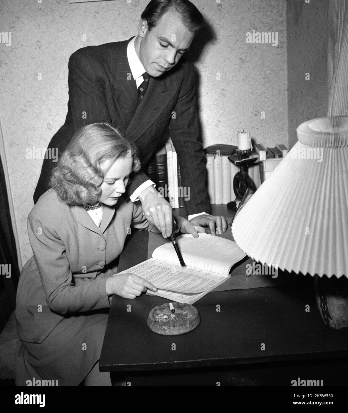 Actors practice Black and White Stock Photos & Images - Alamy