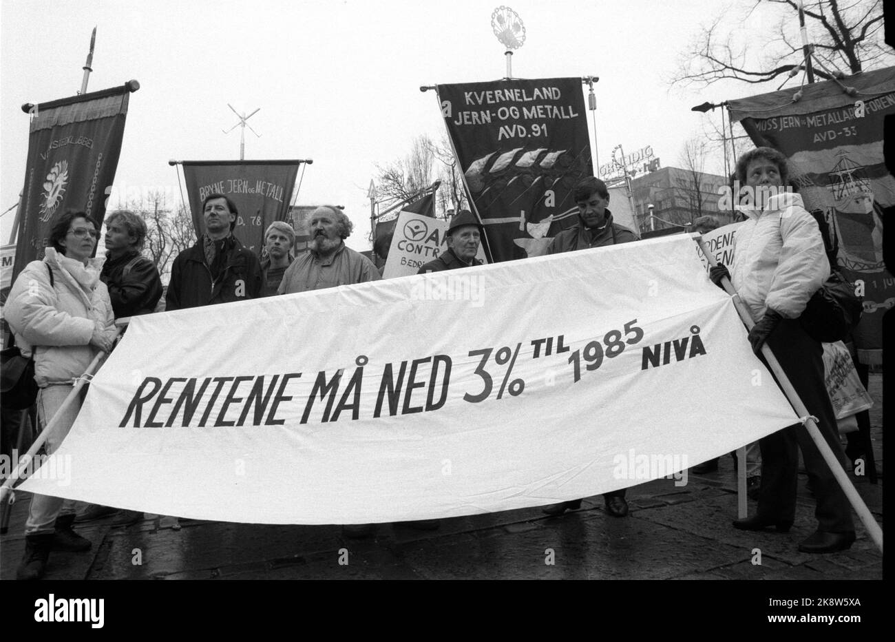 Oslo 19880215. The interest rate reaction, demonstration to the high interest rate level. 150 trade unions and clubs from all over the country were represented in a demonstration against the high interest rates. NTB Stock Photo Eystein Hanssen / NTB Stock Photo