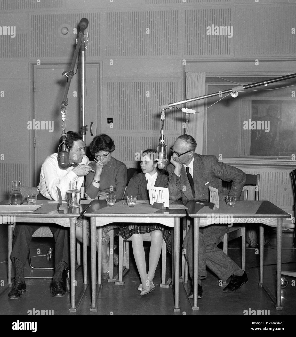Oslo Questionnaire.pdf Oslo 195803 The popular questionnaire