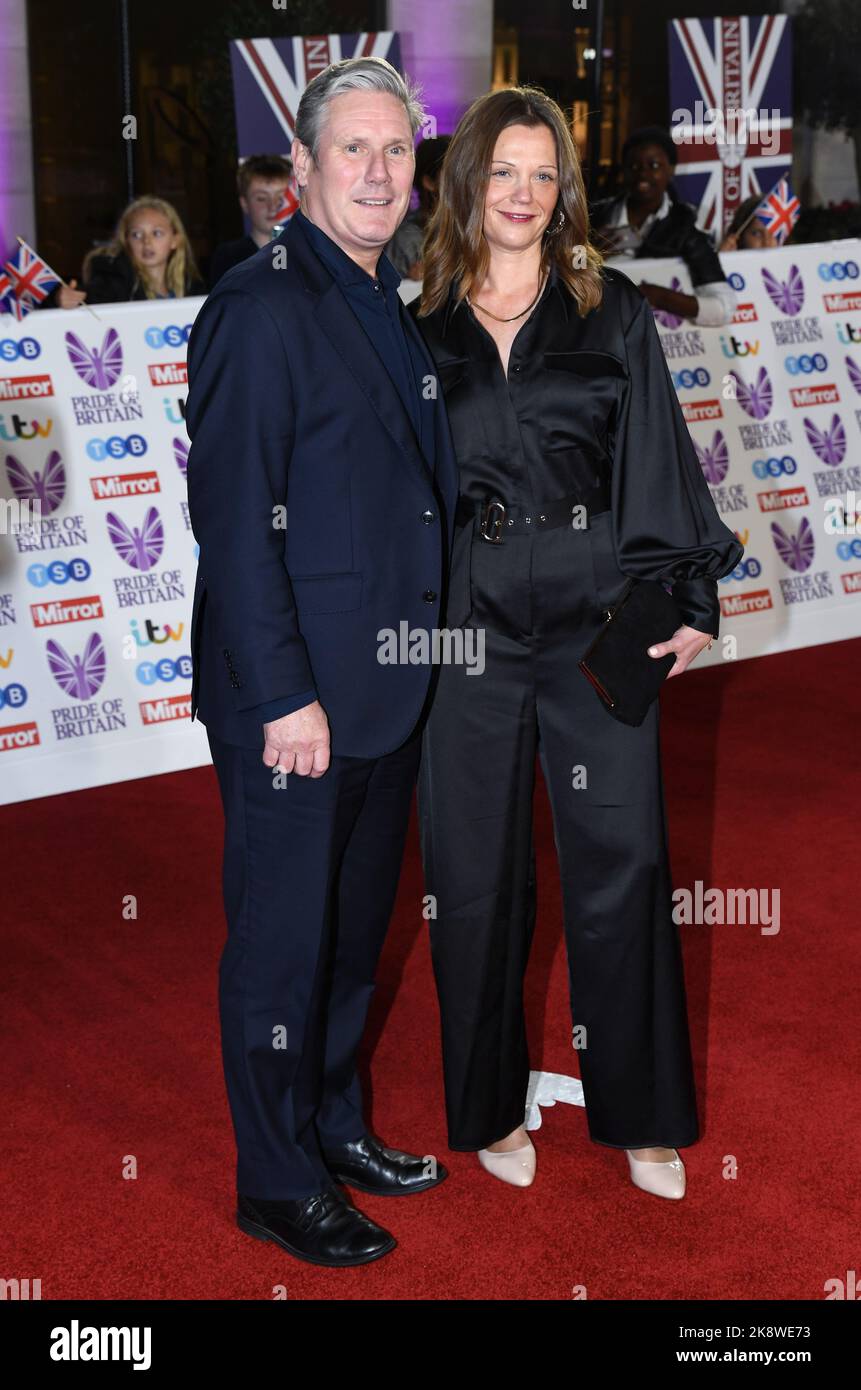 October 24th, 2022, London, UK. Sir Keir Starmer and his wife Victoria Starmer arriving at the Pride of Britain Awards 2022, Grosvenor House Hotel, London. Credit: Doug Peters/EMPICS/Alamy Live News Stock Photo