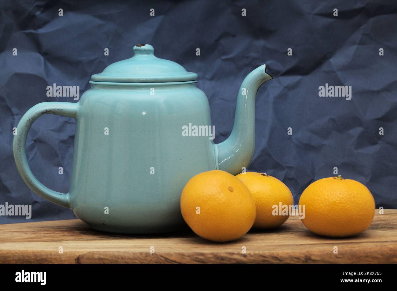 Still Life with small ripe satsuma mandarin Stock Photo Alamy